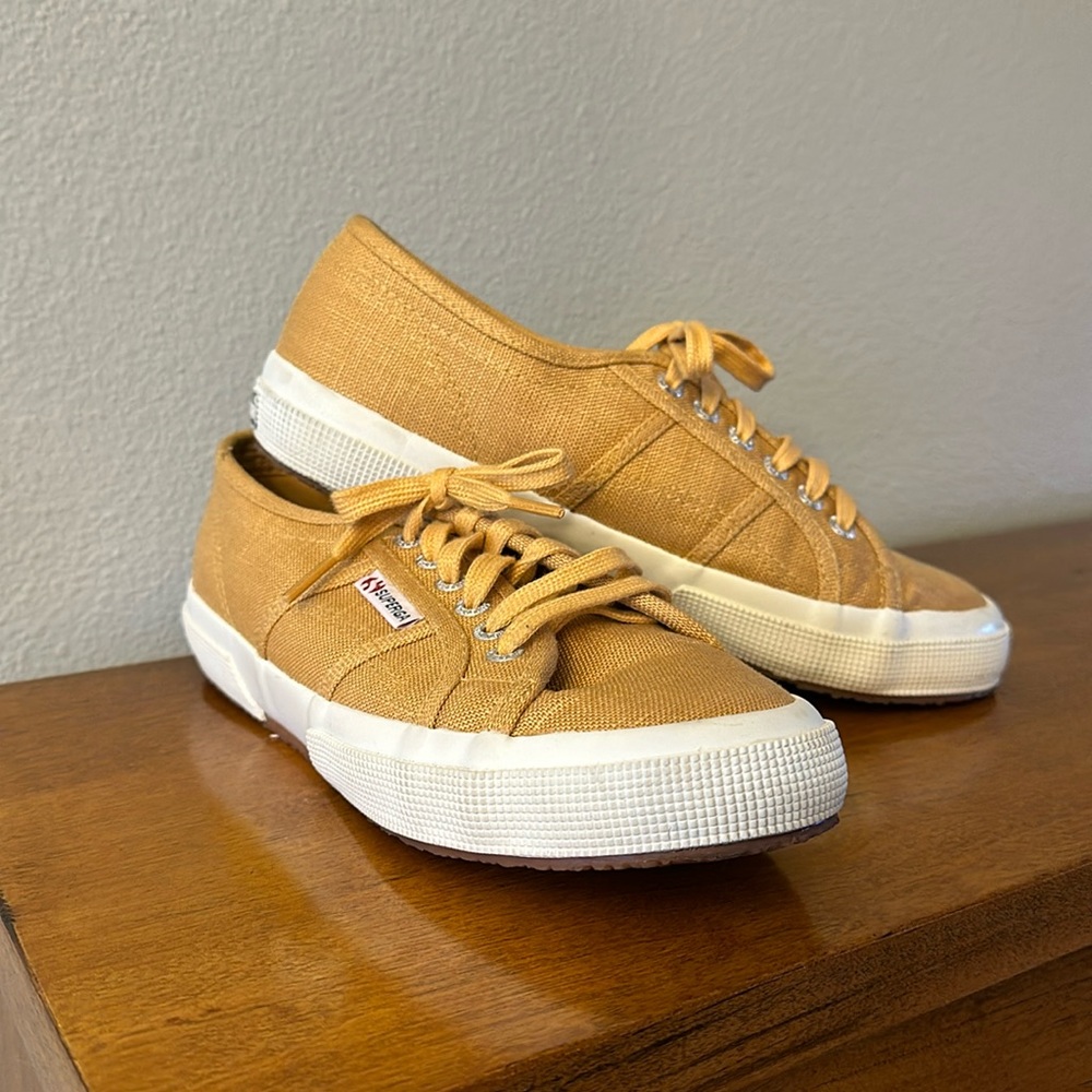 Canvas Superga sneakers